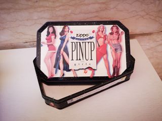 Scatola vintage Zippo Pin-up girls