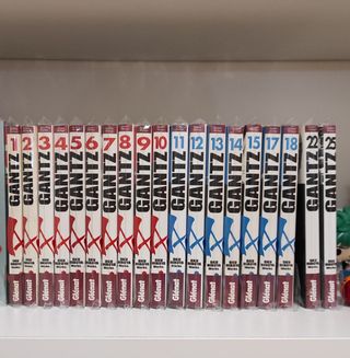 Gantz Tomos 1-15, 17-18, 22 y 25 + JJK Fanbook