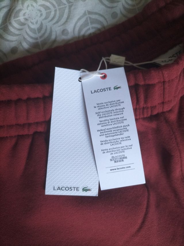 Pantalón LACOSTE talla S