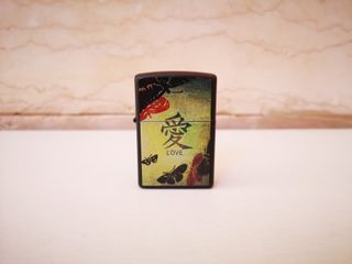 Accendino Zippo Love e farfalle