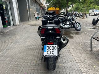 YAMAHA T-MAX 530 SX NEGRO