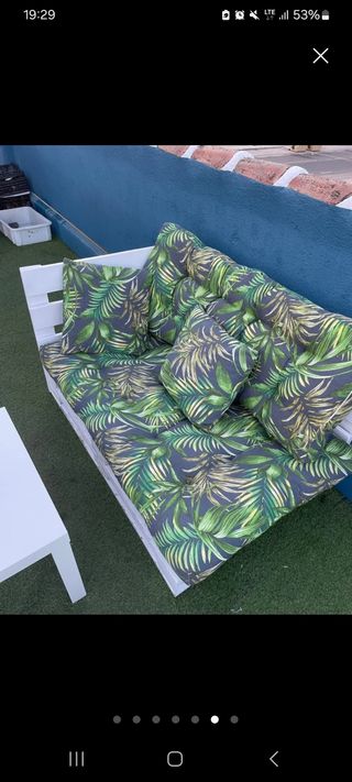SOFAS PALLETS