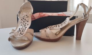 Zapatos fiesta, piel.Sandalia