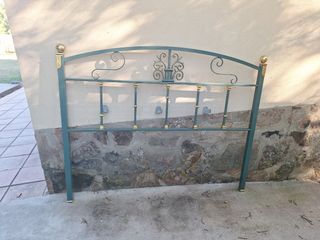 Cabecero hierro cama 1'50m