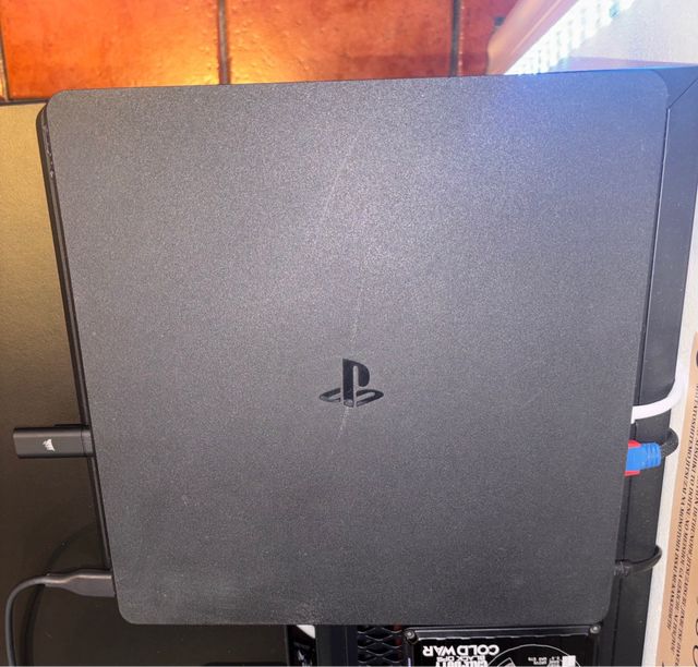 PS4 SLIM 500 GB
