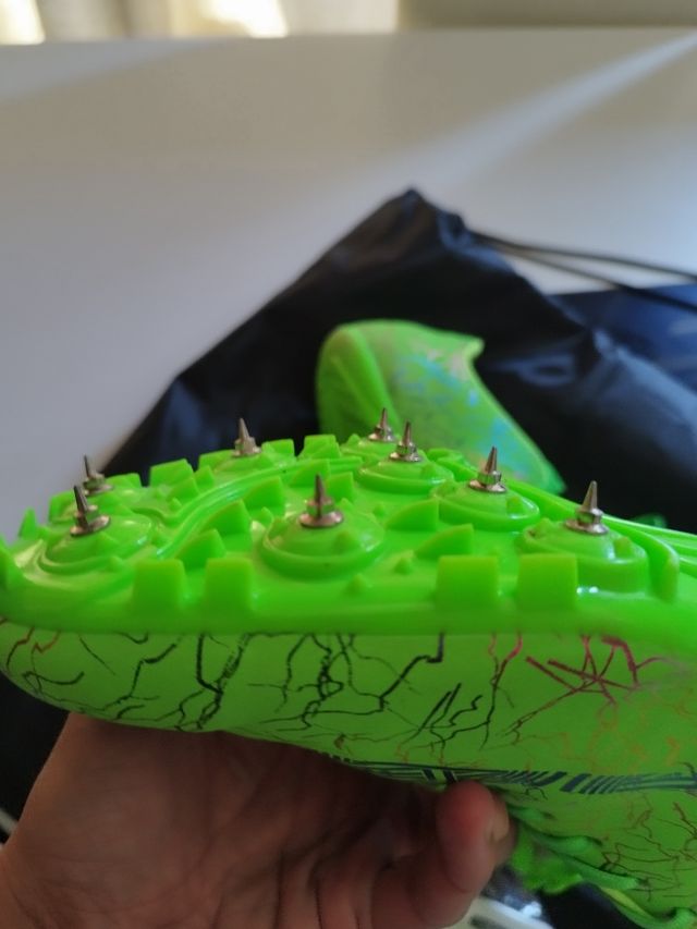 Zapatillas atletismo de clavos