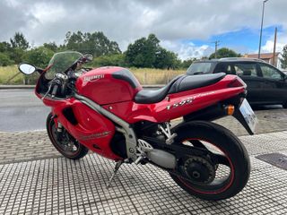 Triumph t595