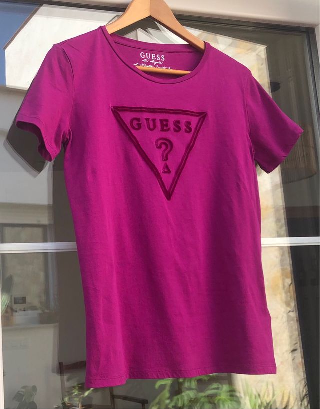 GUESS NUEVA camiseta