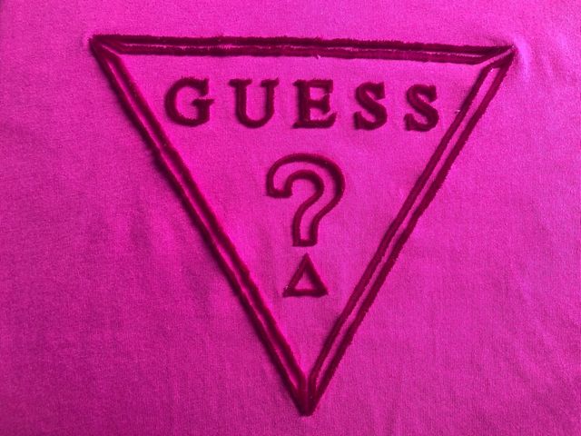 GUESS NUEVA camiseta