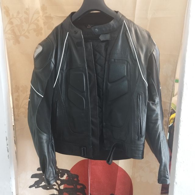 Mono Moto Cuero 2 piezas