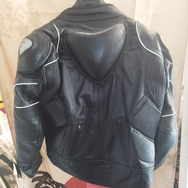 Mono Moto Cuero 2 piezas