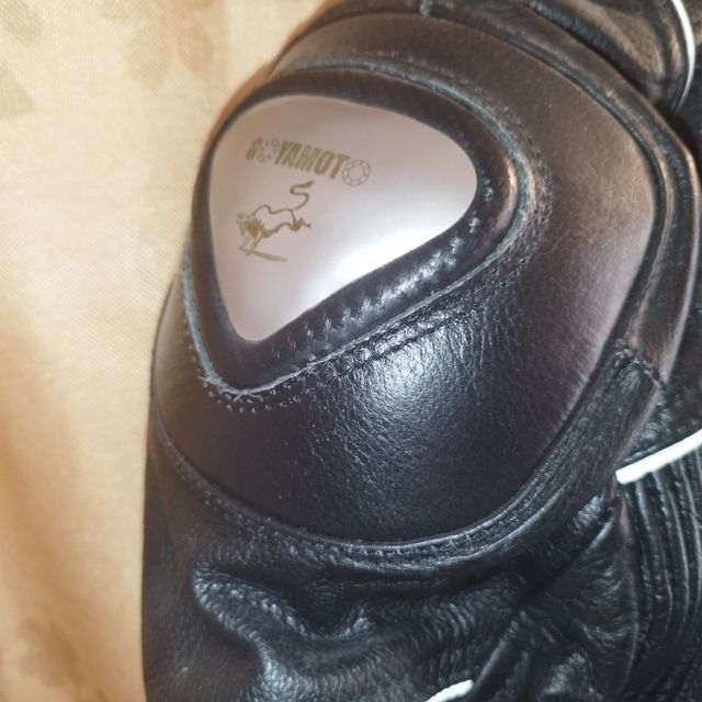 Mono Moto Cuero 2 piezas