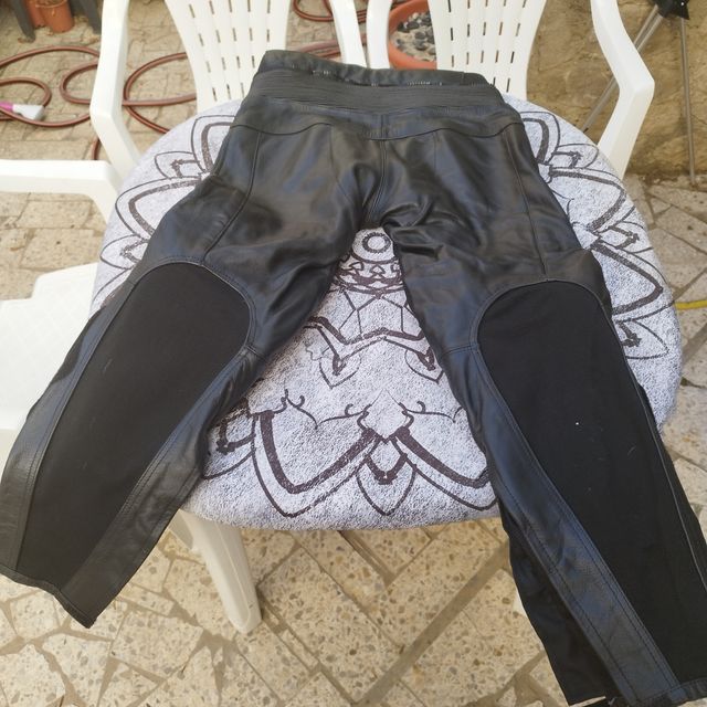 Mono Moto Cuero 2 piezas