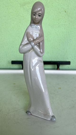 FIGURA PORCELANA NIÑA