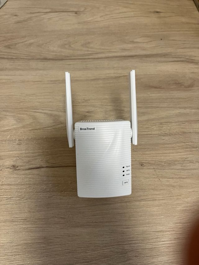 Repetidor wifi y pcl’s