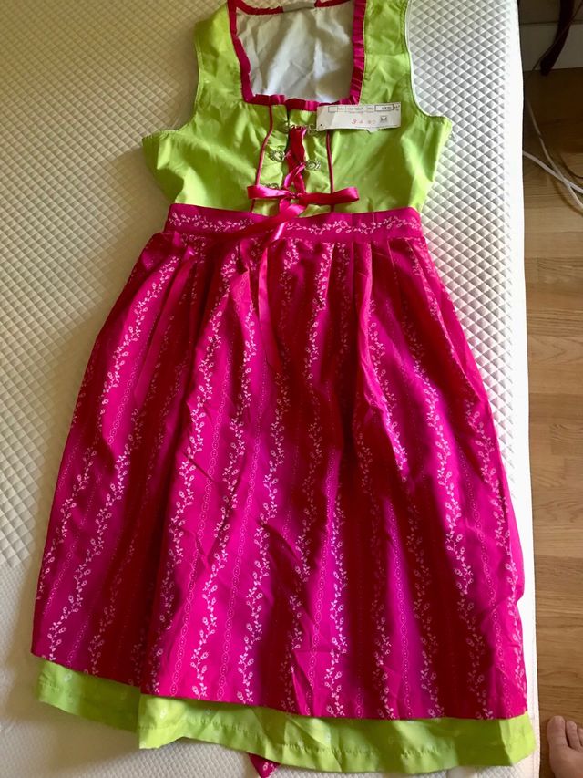 Traje Bábaro- fiesta de la cerveza