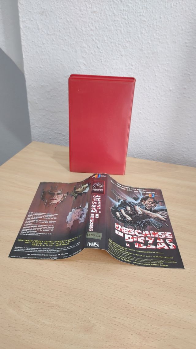 DESCANSE EN PIEZAS Cinta VHS Original