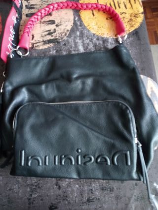 Bolso con asa Desigual