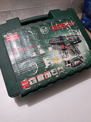 Atornillador, percutor 14'4 v