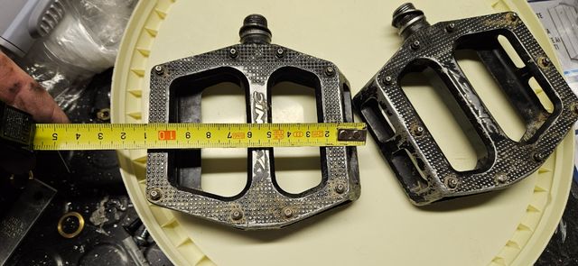 Pedali Mtb Azonic Flat