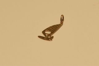COLGANTE DE ORO 18K/1.3Gr