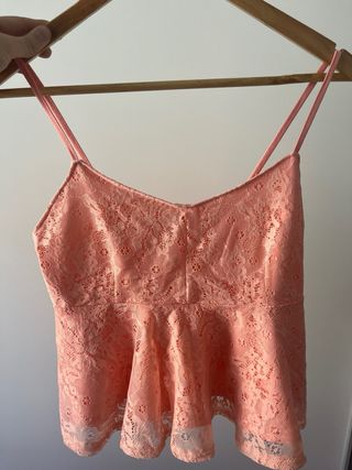 Top Bershka rosa sin estrenar