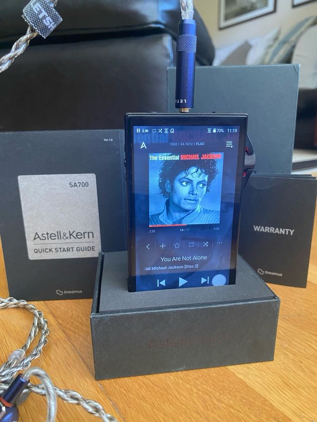 Astell & Kern SA700