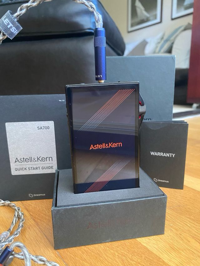 Astell & Kern SA700