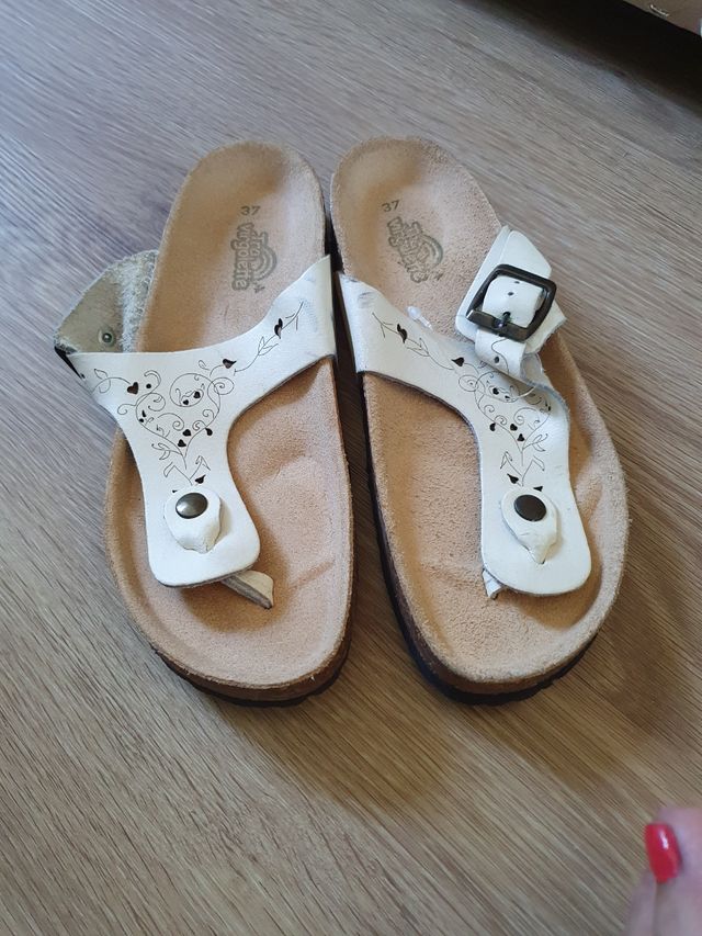 Chanclas de piel talla 37