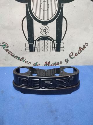 Derbi Ds, adorno inferior horquilla