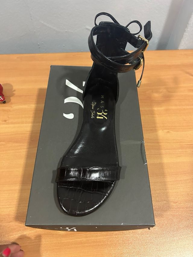 Sandalias piel coco marca Mas34 nuevas etiqueta