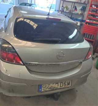 Despìece opel astra gtc h 1.9 diesel 120cv gris