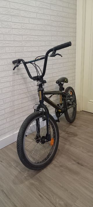 Bicicleta bmx freestyle cros