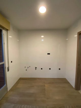 Trabajos de retiro de gotelé ,alisamos, baños,coci