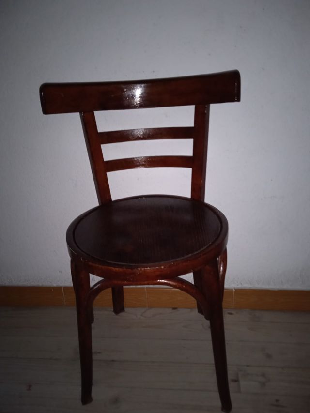 Sillas madera gran calidad