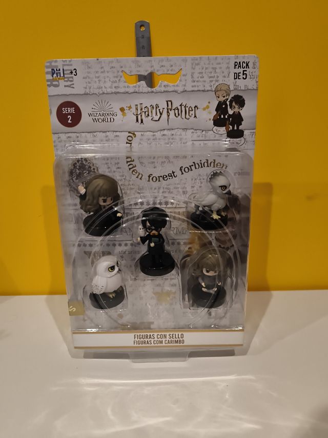 Figuras con sello Harry Potter