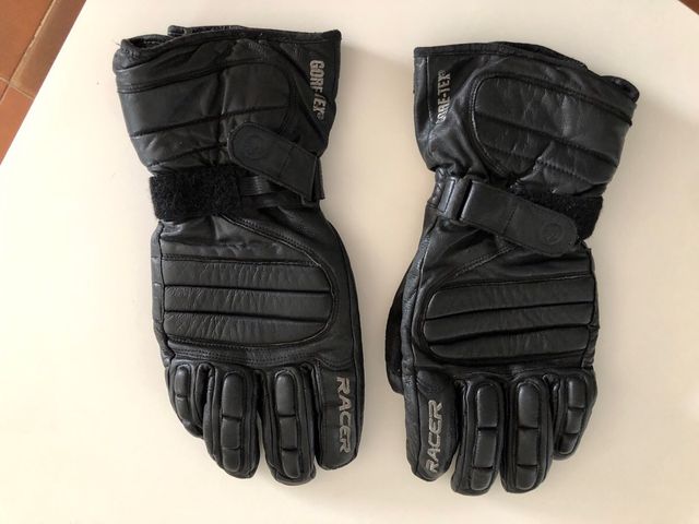 Guantes moto de goretex.