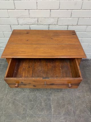 Mesa de cocina de madera