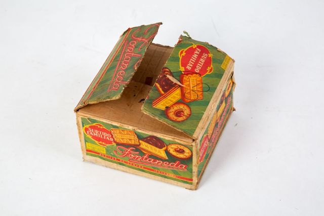 Caja de galletas de los años 60