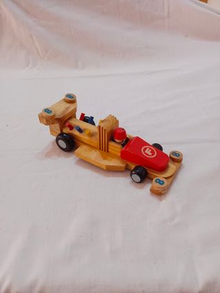 Coches de madera