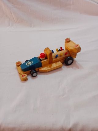 Coches de madera