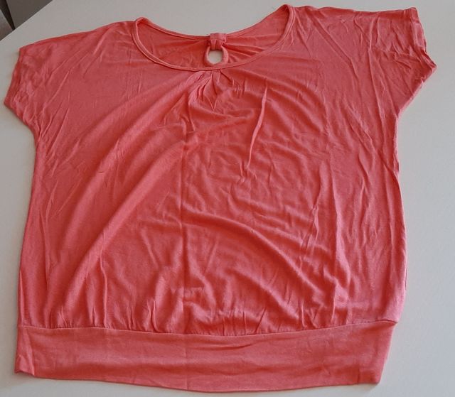 Maglietta blusa color corallo