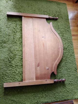 Cama rústica madera