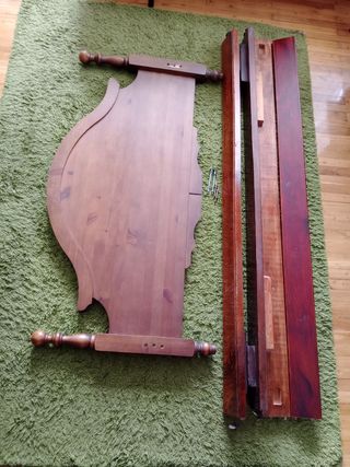 Cama rústica madera