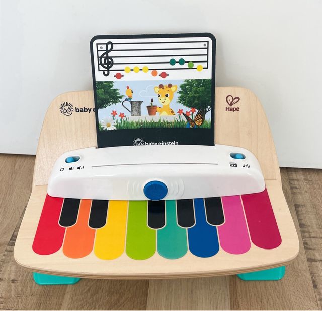 Piano de madera Baby Einstein de Hape