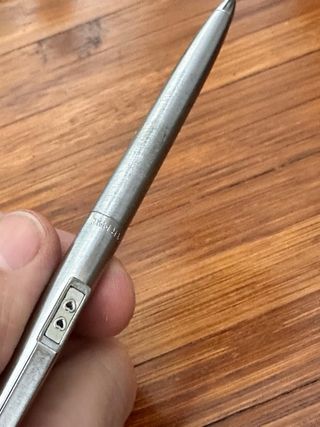 Bolígrafo Paper mate plateado