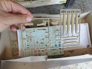Maqueta avión tornados ids 1-72