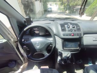 Mercedes-Benz Viano 2005