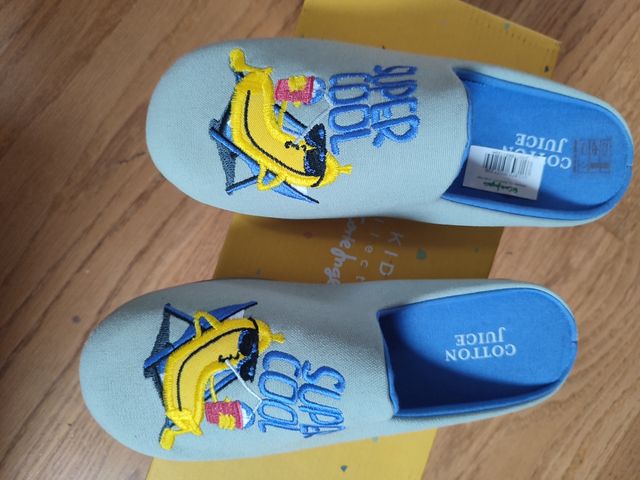 Zapatillas T 35 lote