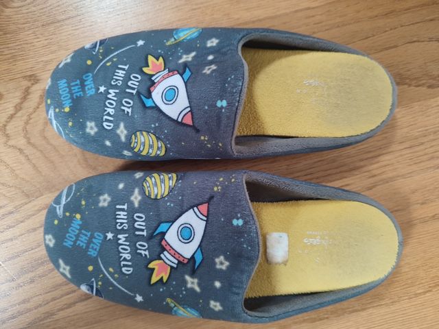 Zapatillas T 35 lote